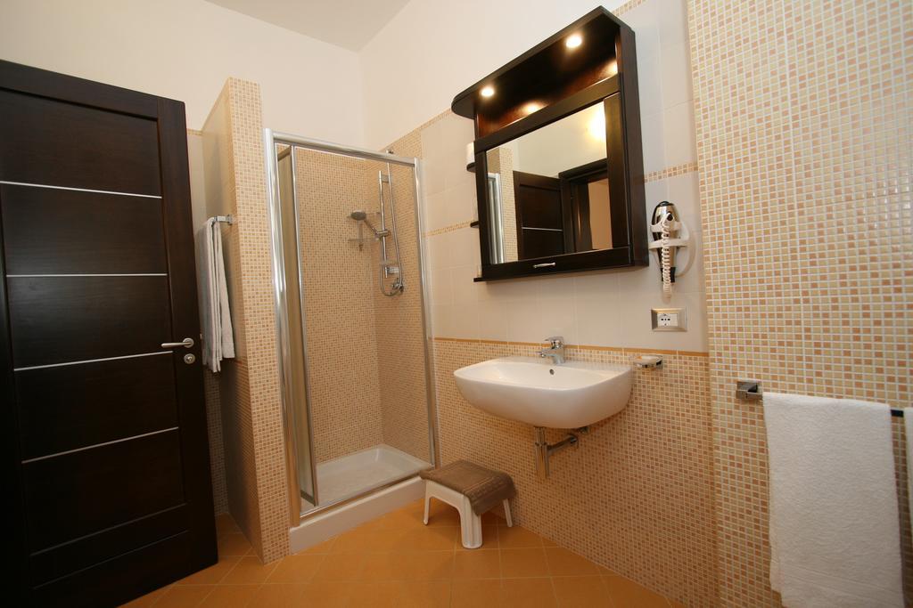 Baia Santa Margherita B&B Castelluzzo Cameră foto